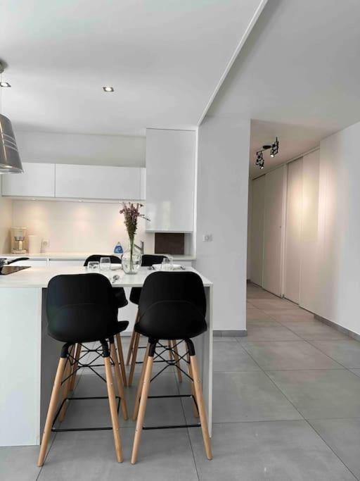 Charmant T3 Moderne Climatise Villeurbanne Exterior photo